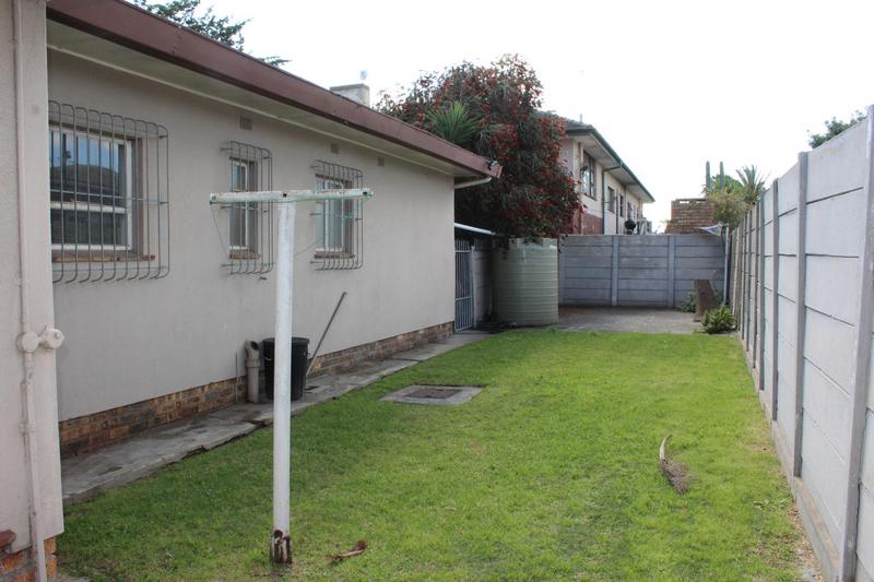 3 Bedroom Property for Sale in Churchill Estate Western Cape